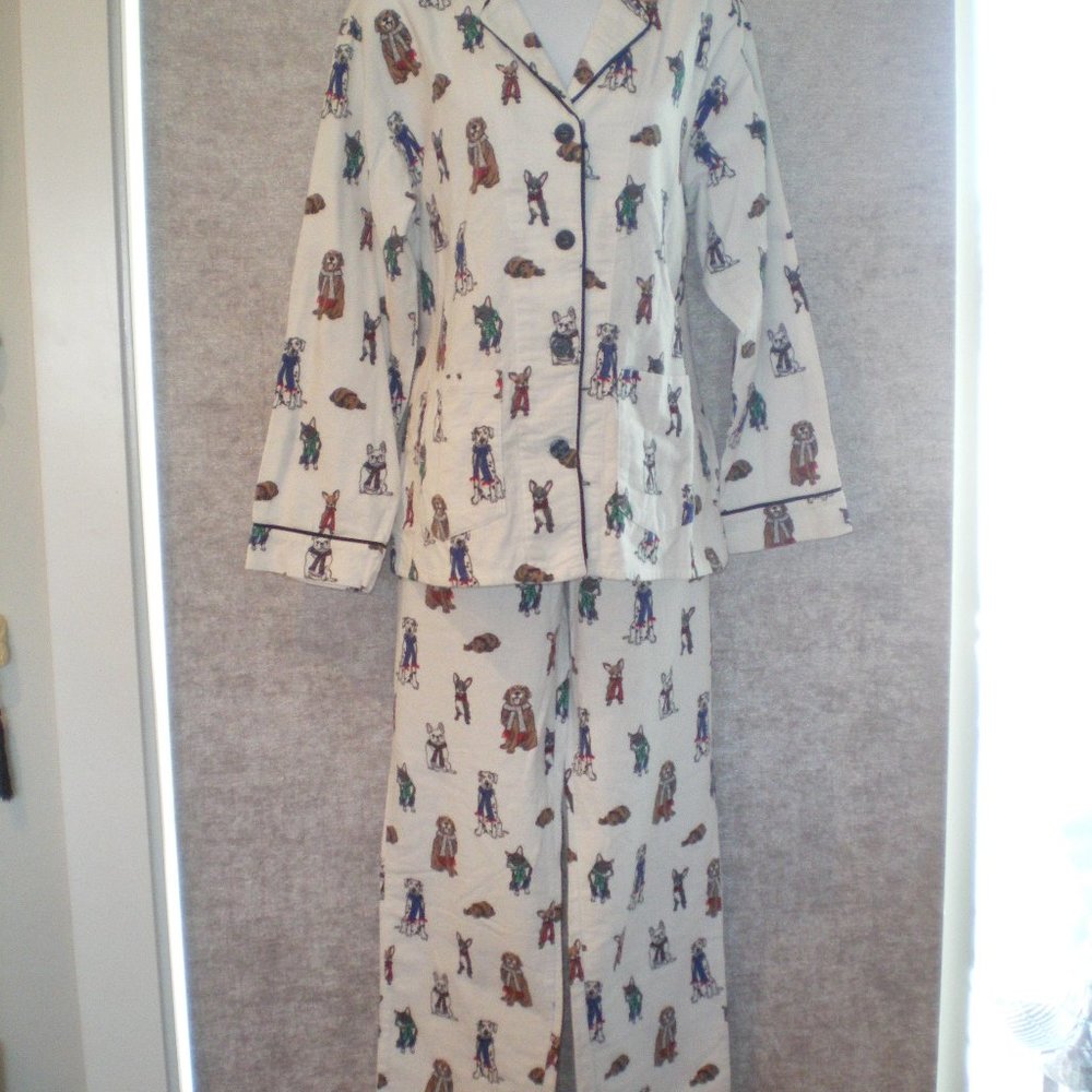 Darling NWT PJ Salvage White Flannel Pajamas w/Dogs French Bulldogs sz S